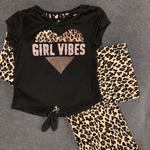 One Step Up Girl Vibes Leopard 2pc